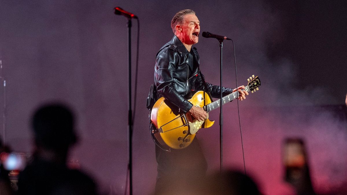 Krátce před Vánoci přijede Bryan Adams, zazpívá v pražské O2 areně